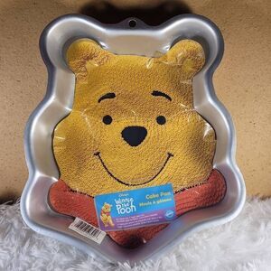 Vintage Wilton Winnie the Pooh Cake Pan